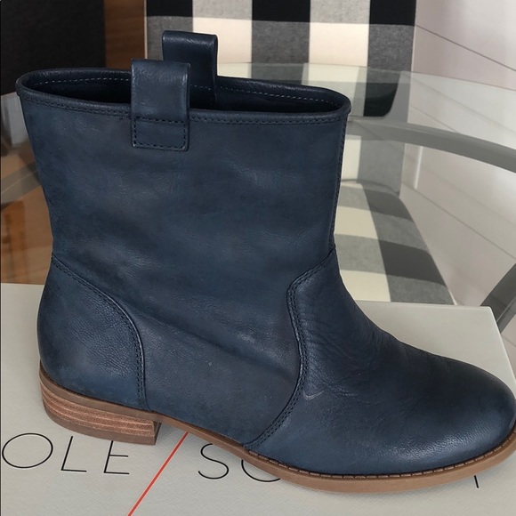 Natasha Booties - Picture 4 of 7